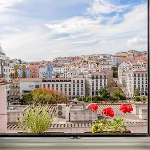 https://mouraria-center-lisbon.hotels-lisbon-portugal.com